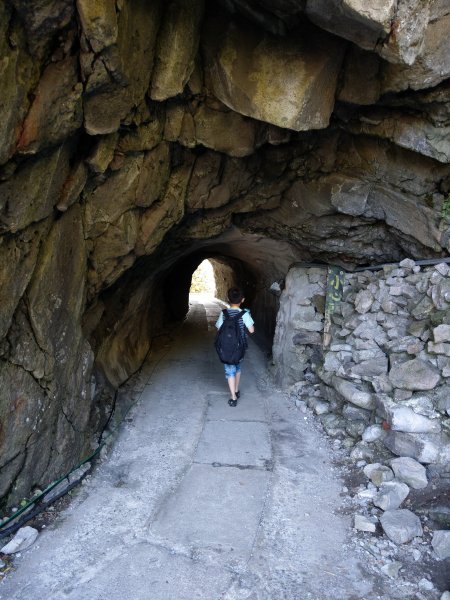 國慶日之基隆嶼(登島+登塔+繞島)697107