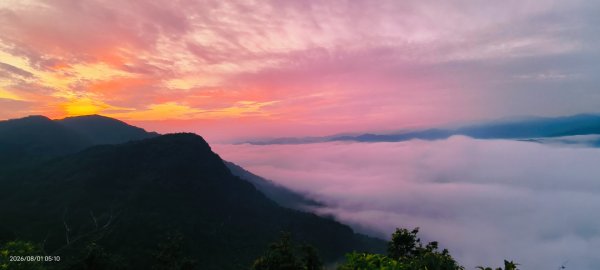 #翡翠水庫壩頂 #火燒雲 #日出 #雲海 8/13093718