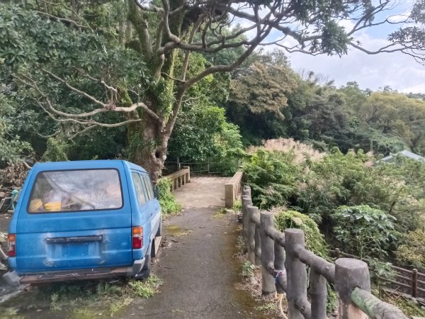 北投區大屯山西南南峰+西南峰+大屯山西峰+太子碑+清天宮步道O型2957135