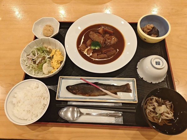 燕岳槍岳縱走-白馬三山-山屋美食❤️慶功宴3097436