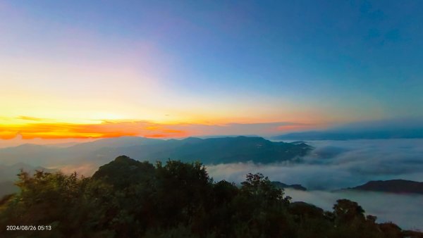 二格山 #琉璃光雲海流瀑  #琉璃光雲瀑  #雲海流瀑 #曙光日出 8/262580766