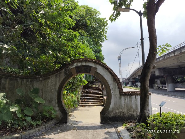 劍潭公園、八二三砲戰紀念公園【臺北健走趣】2878733