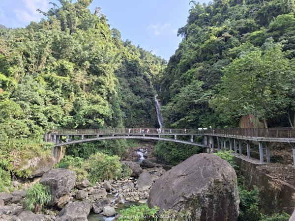 《南投》瀑布茶園｜竹山瑞龍瀑布步道及山坪頂茶山七星步道202609273124266