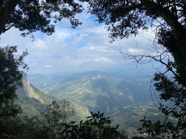 馬那邦山-珠湖登山口來回2378414