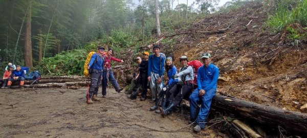 雙龍林道上巒安堂西巒大山1778654