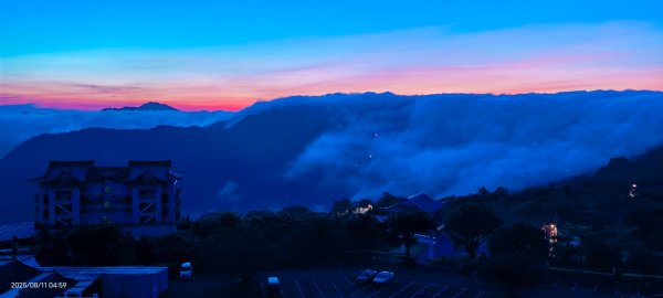 #新店四十份 #翡翠水庫壩頂 #夜景 #火燒雲 #日出 #雲瀑  #霧虹 8/112856704