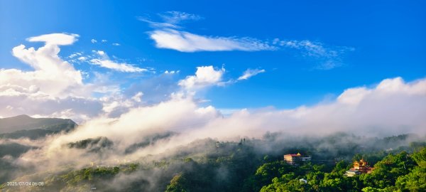 石碇趴趴走追雲趣 #雲瀑 #霧虹 #觀音圈 #彩虹 7/242844675
