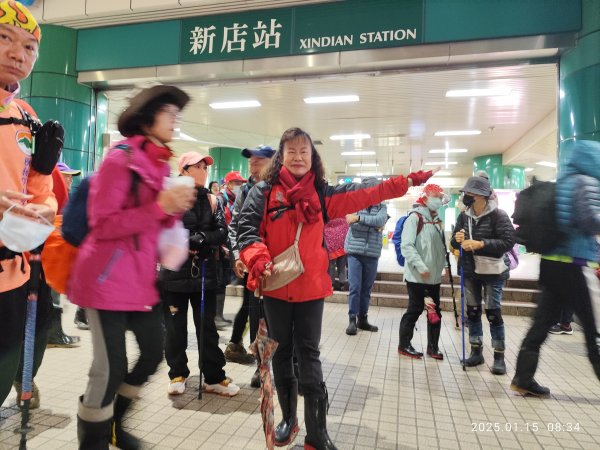 2-1 捷運新店站→碧潭吊橋→和美山登山步道(綠線親山步道)→碧潭吊橋2690692