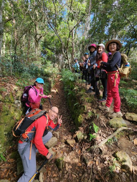 112/2/11芝生毛台山、屯野生炮台2148106