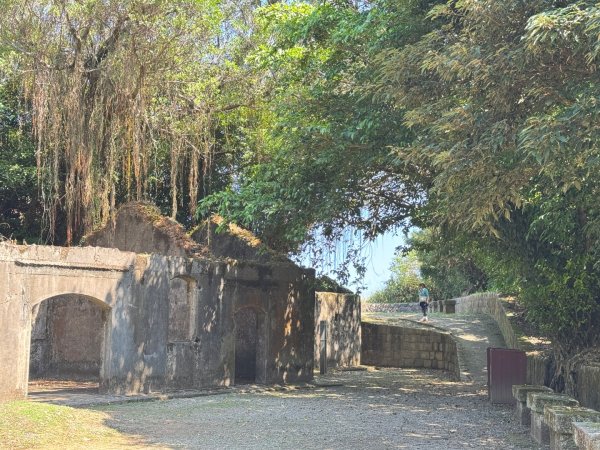 基隆小百岳：大武崙山#03 紅淡山#07 槓子寮山#04 逛吃瑞芳老街2916327