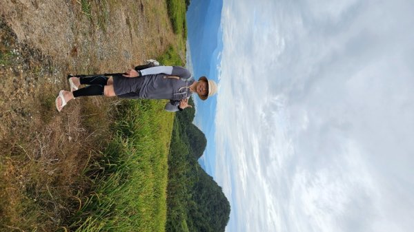 解鎖第50座小百岳#092萬人山。【爬山爬到會上癮，會不會爬到沒朋友🤣🤣】2824638