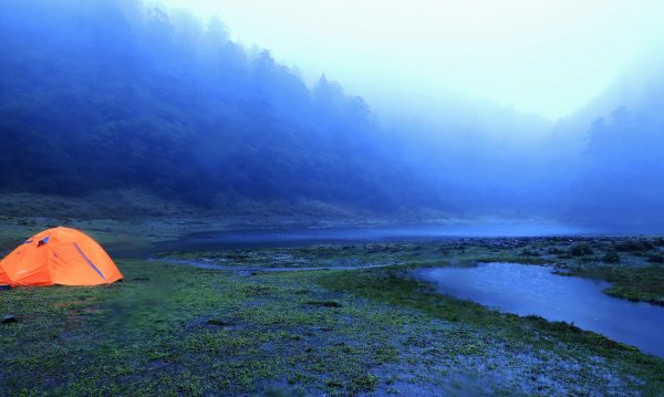 風雨松蘿湖498772