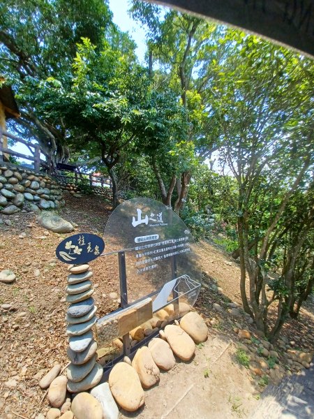 【台中大甲】規劃完善的親民步道。 桂花泉登山步道2862470