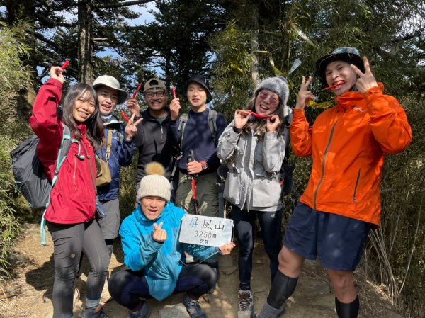 2021-03-28屏風山單攻，111.2K最新登山口去與回1337724