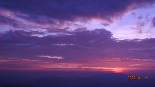 石碇二格山雲海+雲瀑+日出+火燒雲 9/151843530