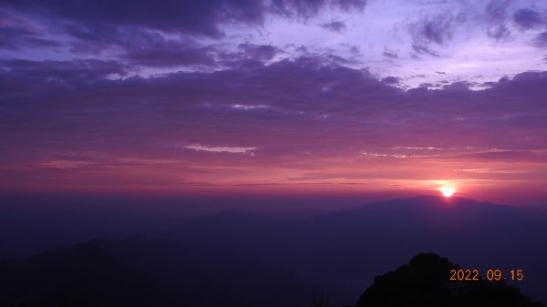 石碇二格山雲海+雲瀑+日出+火燒雲 9/151843546