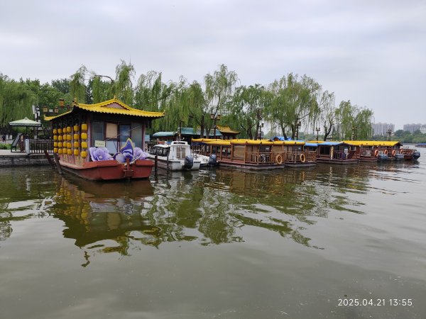 中國山東濟南大明湖、濟南古城、千佛山2775557