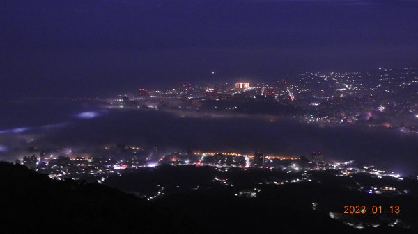 再衝觀音山夜景/晨曦/日出&差強人意琉璃光/雲海/火燒雲 1/131992093