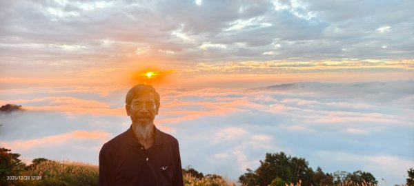 #馬那邦山 #夕陽 #雲海 #火燒雲 12/282971618