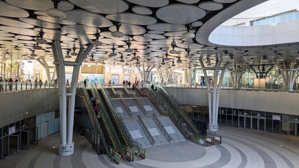 【蛇年走春】明日高雄、雙城線、愛河線2705591