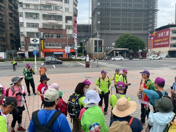 土城石壁寮溪木棧道→朝山步道→茶香步道→火焰山登山步道→火焰山2794754
