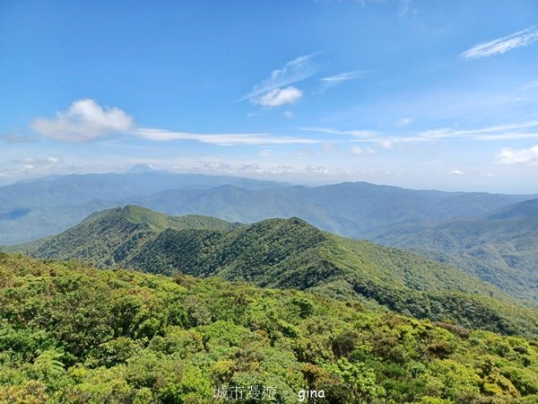 【屏東獅子鄉】海天一色。 台灣百大必訪步道~里龍山自然步道2550775