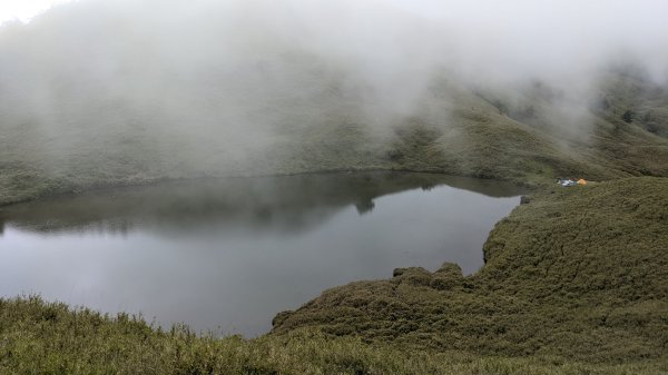 白石安東軍高山湖泊草原，空靈幽靜。1756744