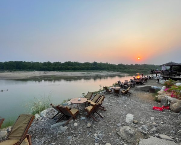 尼泊爾奇旺國家公園4天三夜2788943