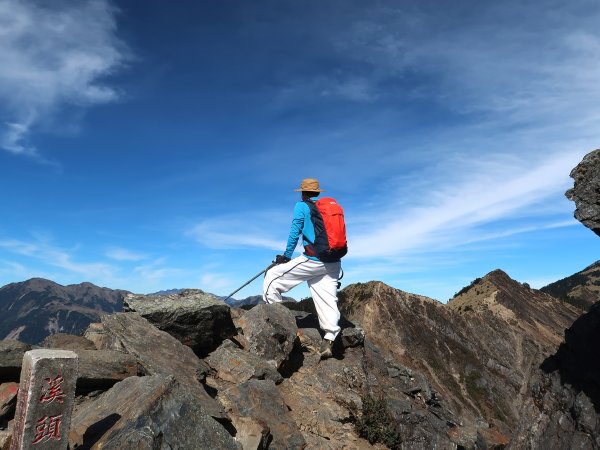 南橫溪頭山2549745