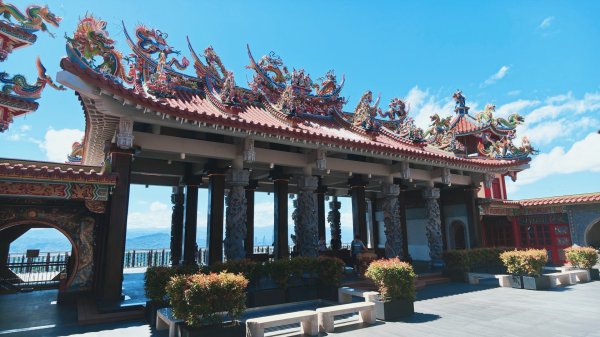 台北健行｜金面山縱走鯉魚山：大岩壁攀爬與山林驚喜3118505