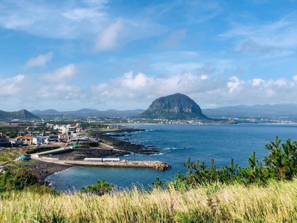 1140813 Jeju 偶來10號松岳山步道環走。天地淵.正房.天帝淵瀑布2861446