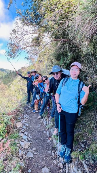 🌈10/6-7登上高峰~玉山主峰FB：熊熊趴爬走(富裕登山社)🌈3131616