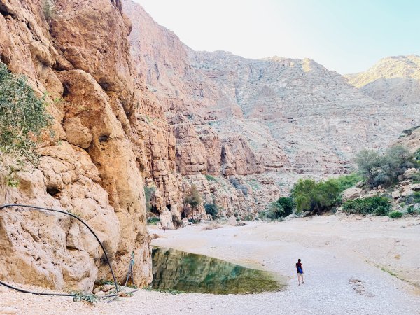 阿曼綠洲峽谷瓦迪沙布（Wadi Shab）及比瑪天坑（Bimmah Sinkhole）2985281