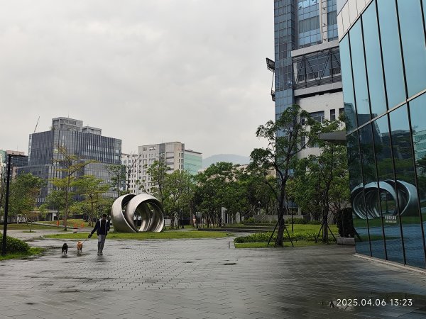 台北漢來大飯店、宏匯瑞光廣場、大港墘公園2754554