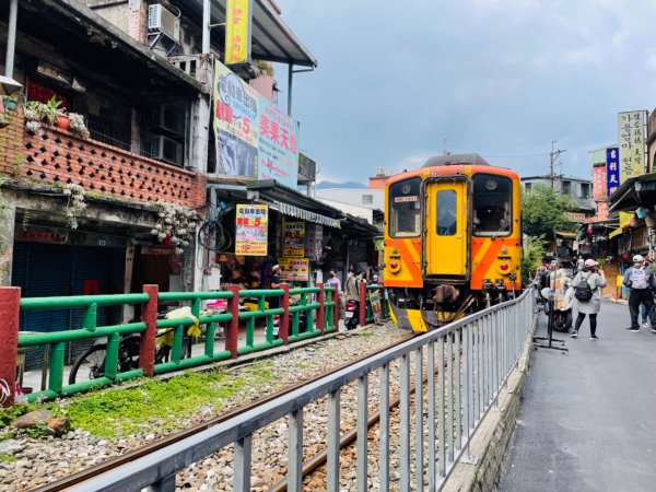 淡蘭中路（暖暖車站-十分車站）1685495