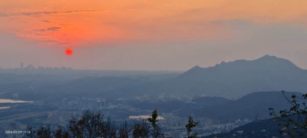 #翡翠水庫壩頂 #雲海 #日出 #陽明公園 #夕陽1/92979463
