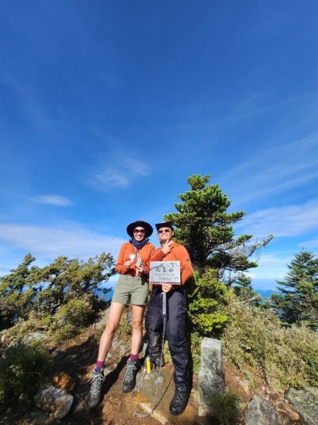 玉山群峰前五峰後四峰2610655