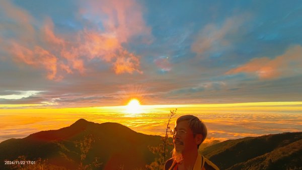 跟著雲海達人山友追雲趣-二訪 #鳶嘴山 解鎖 #黃金雲海 #夕陽雲海 #火燒雲 #琉璃光2652034