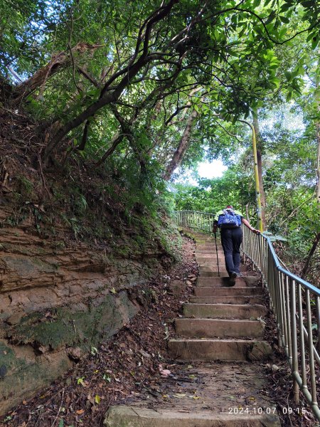 糶米古道→土地公嶺步道→世界山莊→軍功山→中埔山→福州山公園→富陽自然生態公園【淡蘭古道南路第一段】2618056