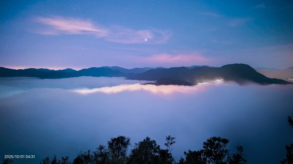 #翡翠水庫壩頂 #琉璃光雲海 #曙光雲海 10/12899025