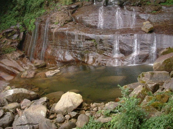 豐山石夢谷封面