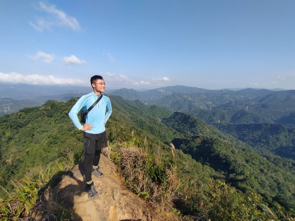 環台北天際線第一段（新店至石碇）15連峰