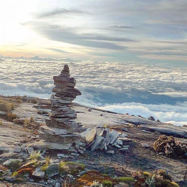 Gunung Kinabalu 神山153093