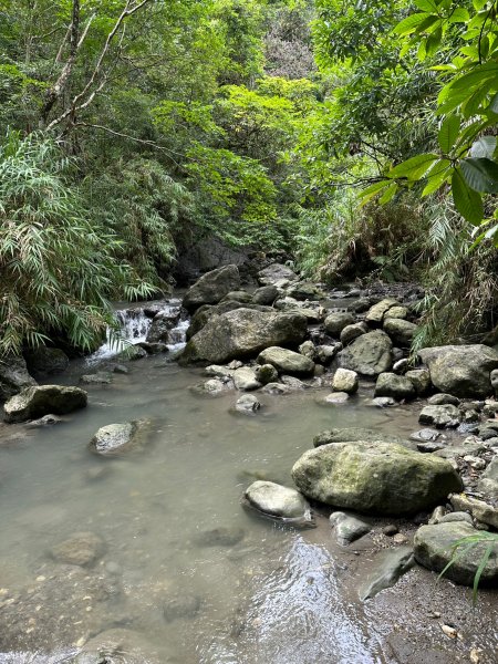 阿美族聖山八里灣山2179985