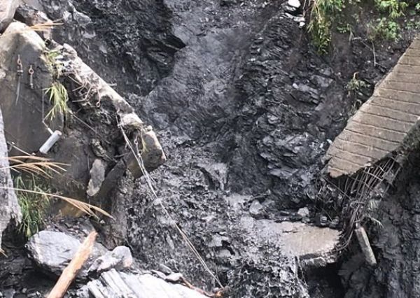 【公告】能高越嶺西段因梅雨鋒面豪大雨影響，暫時封閉至106年6月30日。