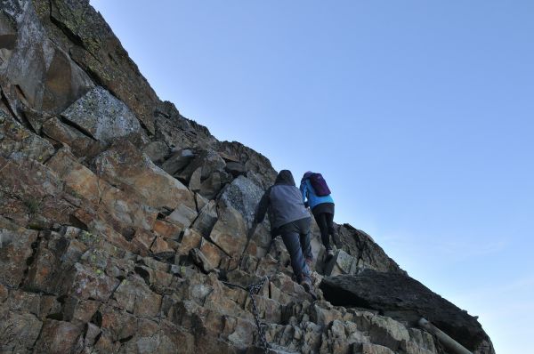 玉山西峰、主峰385945