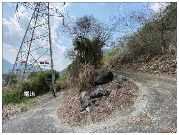 裡冷山、裡冷山南峰、公路局基石3031231