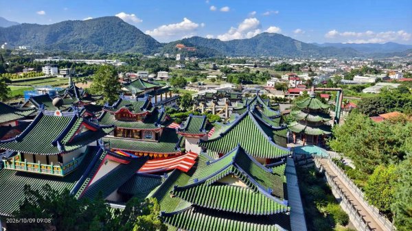 10/9(五)10週年慶~台版青瓦台-寶湖地母廟-哲學之路-虎頭山-鯉魚潭×觀音瀑布3131674