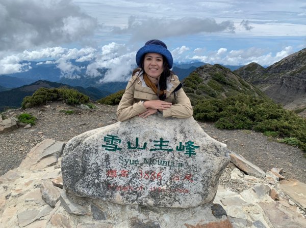 雪山主東北下翠池｜4天4夜｜北稜角上雪北｜聖稜線Y型縱走｜拜訪童話夢幻小屋｜入門C+級縱走2088546