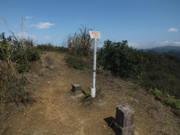 瑪陵尖東南峰-瑪陵尖-瑪陵尖東北峰O型